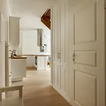 Apartment #stayhere - Spacious 2bdr Two Floor I Heart Of Old Town