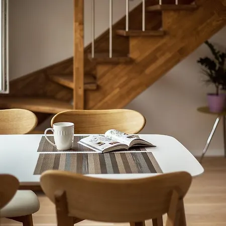 Apartament #stayhere - Spacious 2bdr Two Floor I Heart Of Old Town