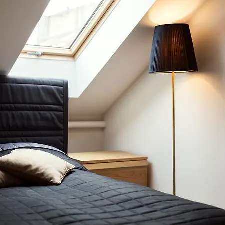 Apartament #stayhere - Spacious 2bdr Two Floor I Heart Of Old Town *