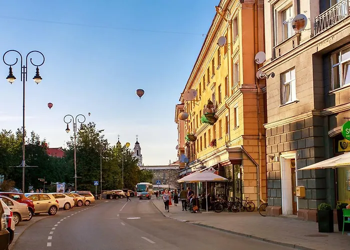 #stayhere - Spacious 2bdr Two Floor I Heart Of Old Town