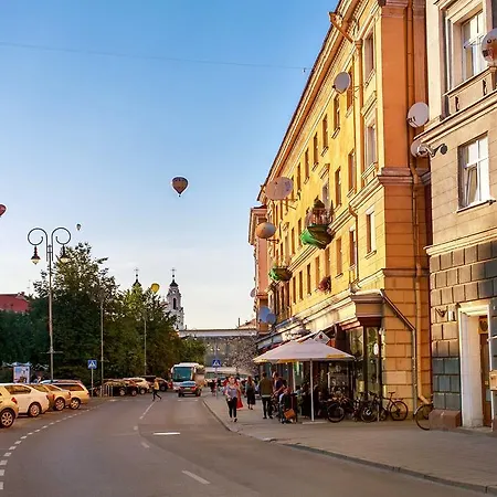 #stayhere - Spacious 2bdr Two Floor I Heart Of Old Town